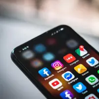 Akun Instagram Privat Disebut Bisa Jadi "Penyimpanan Gratis" di Ponsel